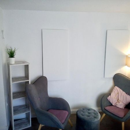 Gemuetliche 1 Zimmer Ferienwohnung Ludwigsburg Exterior photo