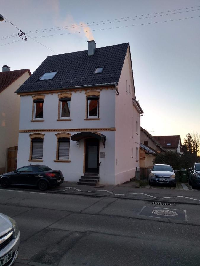 Gemuetliche 1 Zimmer Ferienwohnung Ludwigsburg Exterior photo